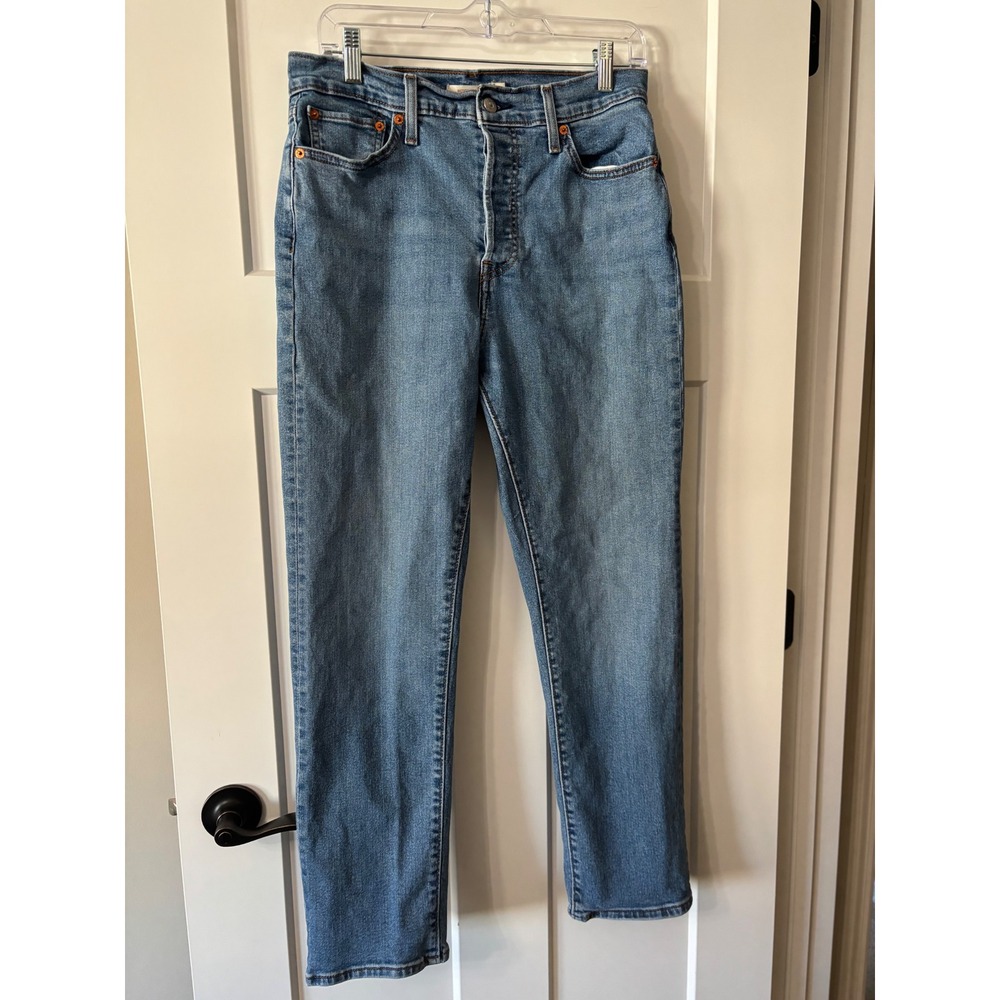 Levis Wedgie Straight High Rise Blue Jeans Womens 31x28 Medium Wash 34964-0130